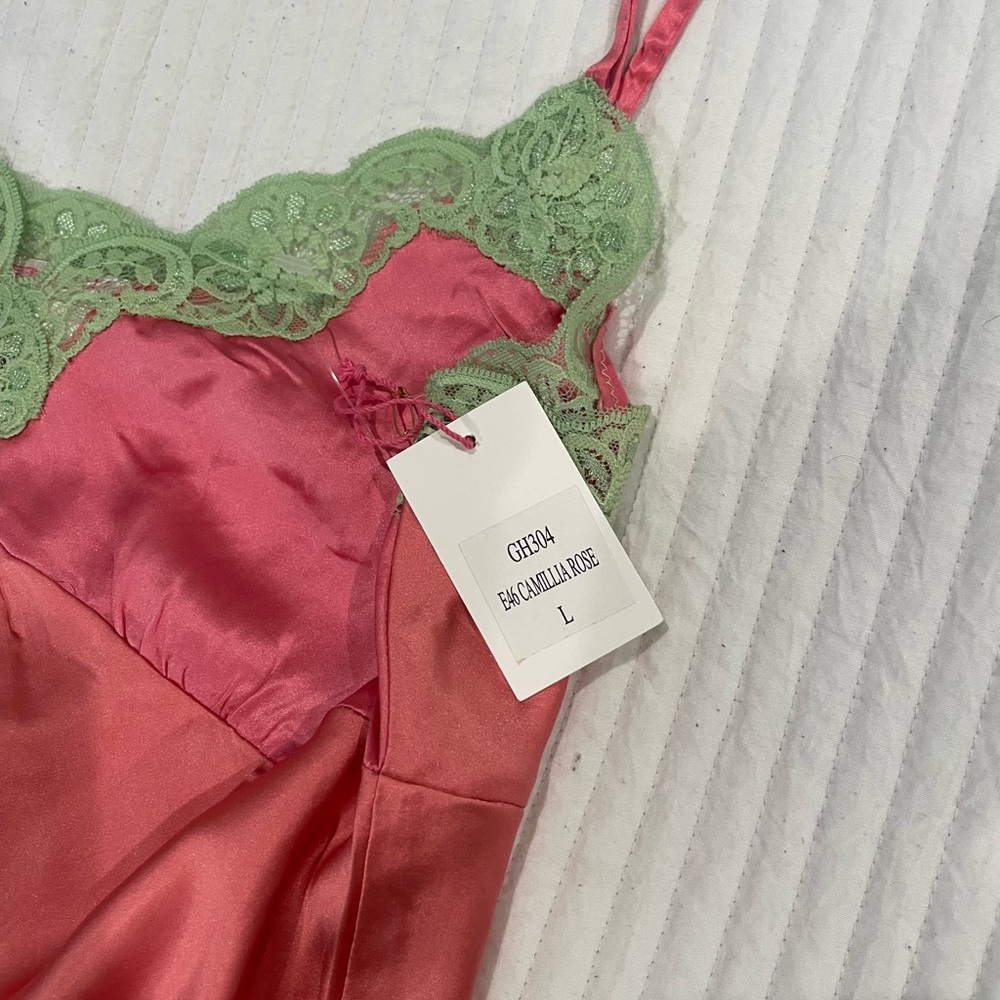 Pink Satin Slip with Pale Green Lace Trim - Women's Intimates ( Large) - Picture 7 of 11